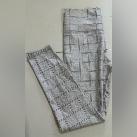 Vuori Pants - Vuori Gray Plaid Performance Leggings